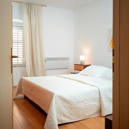 Appartamento T&t - Zf Hvar *